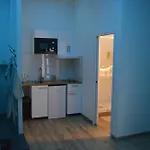 Eaux Bed & Breakfast 4*