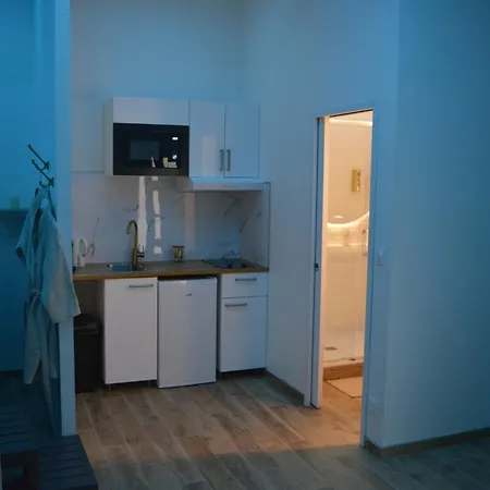 Eaux 住宿加早餐酒店 4*