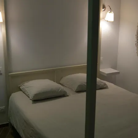 Eaux Frühstückspension 4*