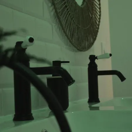 住宿加早餐酒店 Eaux 4*